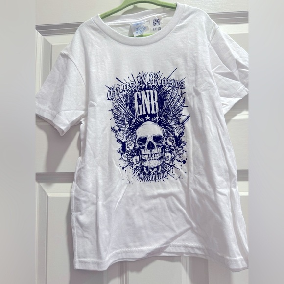 GNR Rocker Tee NWOT Sz YXS (5-6) White T-Shirt with GNR Skull Design - Picture 2 of 3